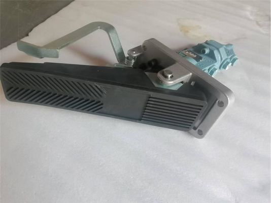31LM-40220 31LM40220 Hydraulic Foot Valve Pedal for HYUNDAI Foot Pilot Valve Pedal