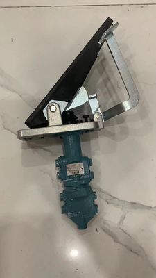 31LM-40220 31LM40220 Hydraulic Foot Valve Pedal for HYUNDAI Foot Pilot Valve Pedal